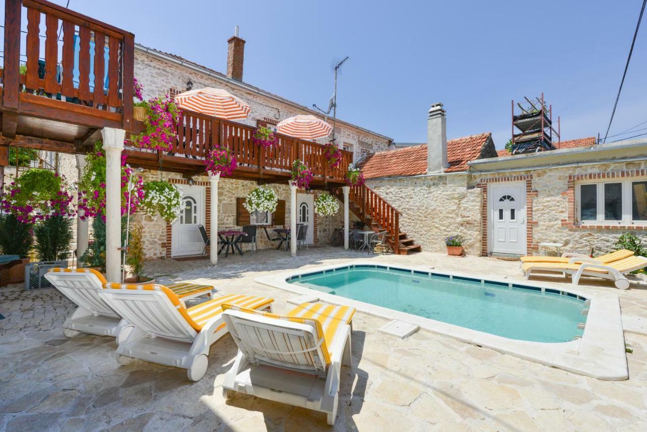 Studios Villa Romantica Zadar Exterior photo