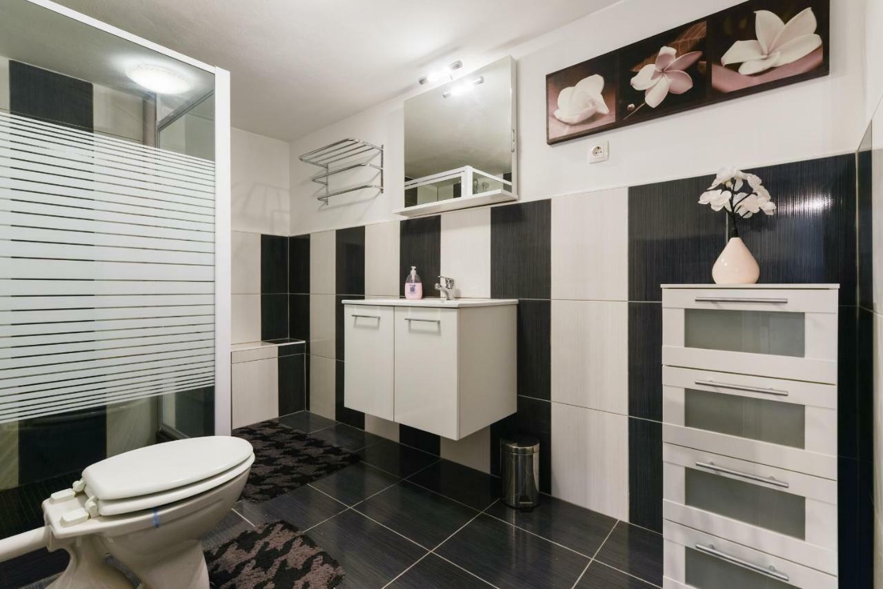 Studios Villa Romantica Zadar Exterior photo